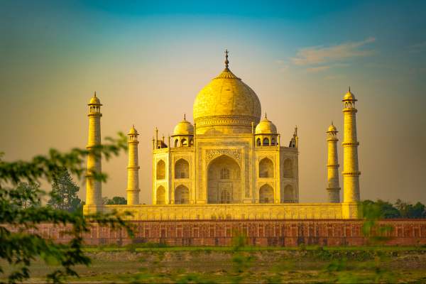 Taj Mahal Sunrise Tour